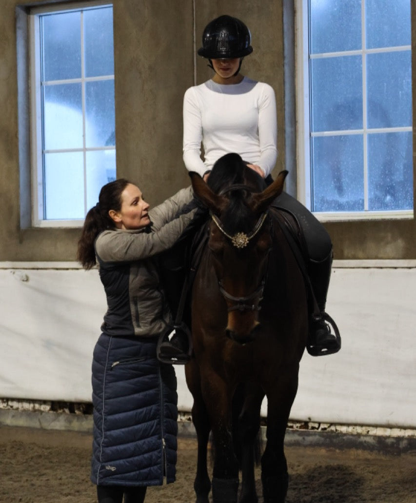 Hvordan påvirker rideundervisning hest og rytter?